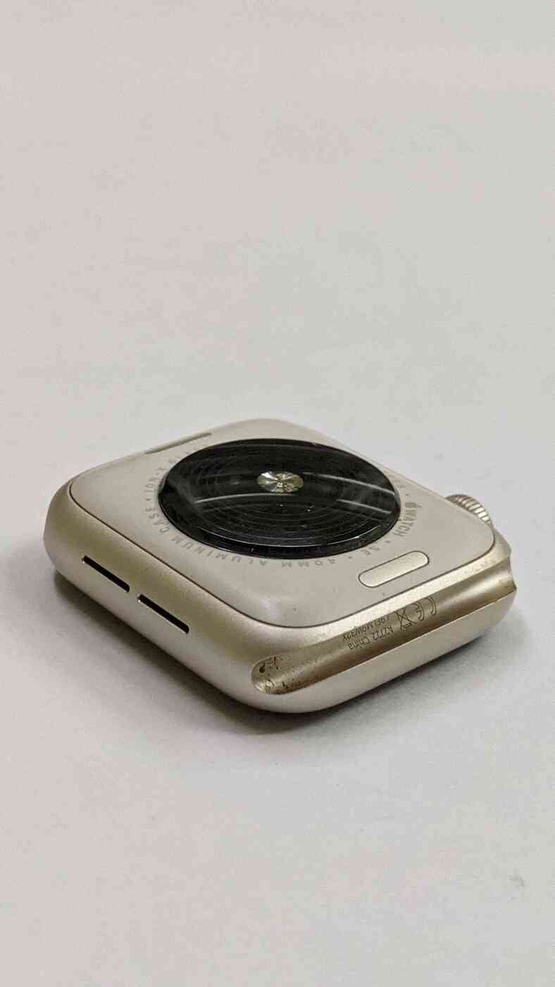 Apple Watch Series SE 2 2022 40mm Aluminum GPS