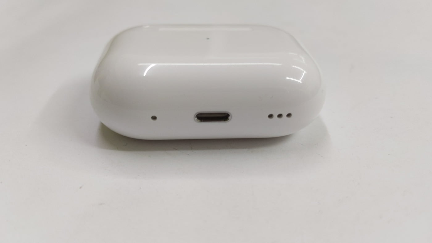 Apple AirPods Pro 2 (2nd Generation) with MagSafe Case (USB‑C)